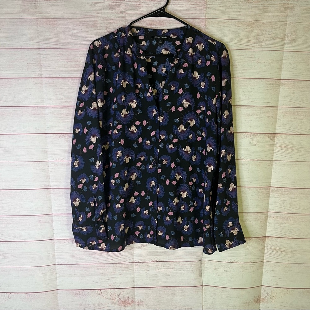 41 Hawtorn V Neck Floral Long Sleeve Button Front Blouse Size Large